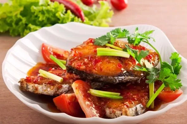 Cá thu một nắng sốt cà - Phần lớn