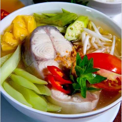 Canh chua cá lăng