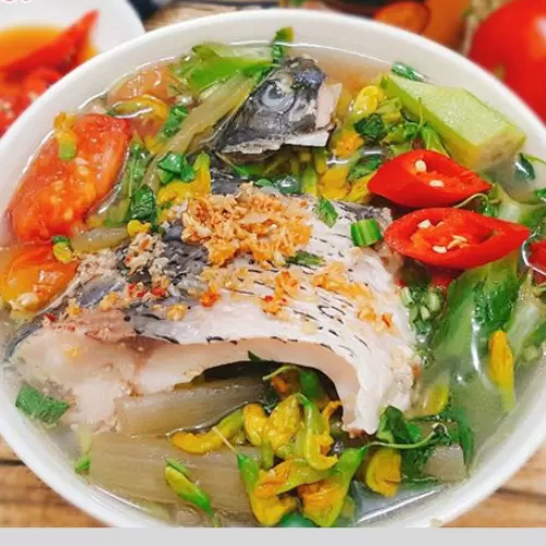 Đầu cá nấu dưa chua