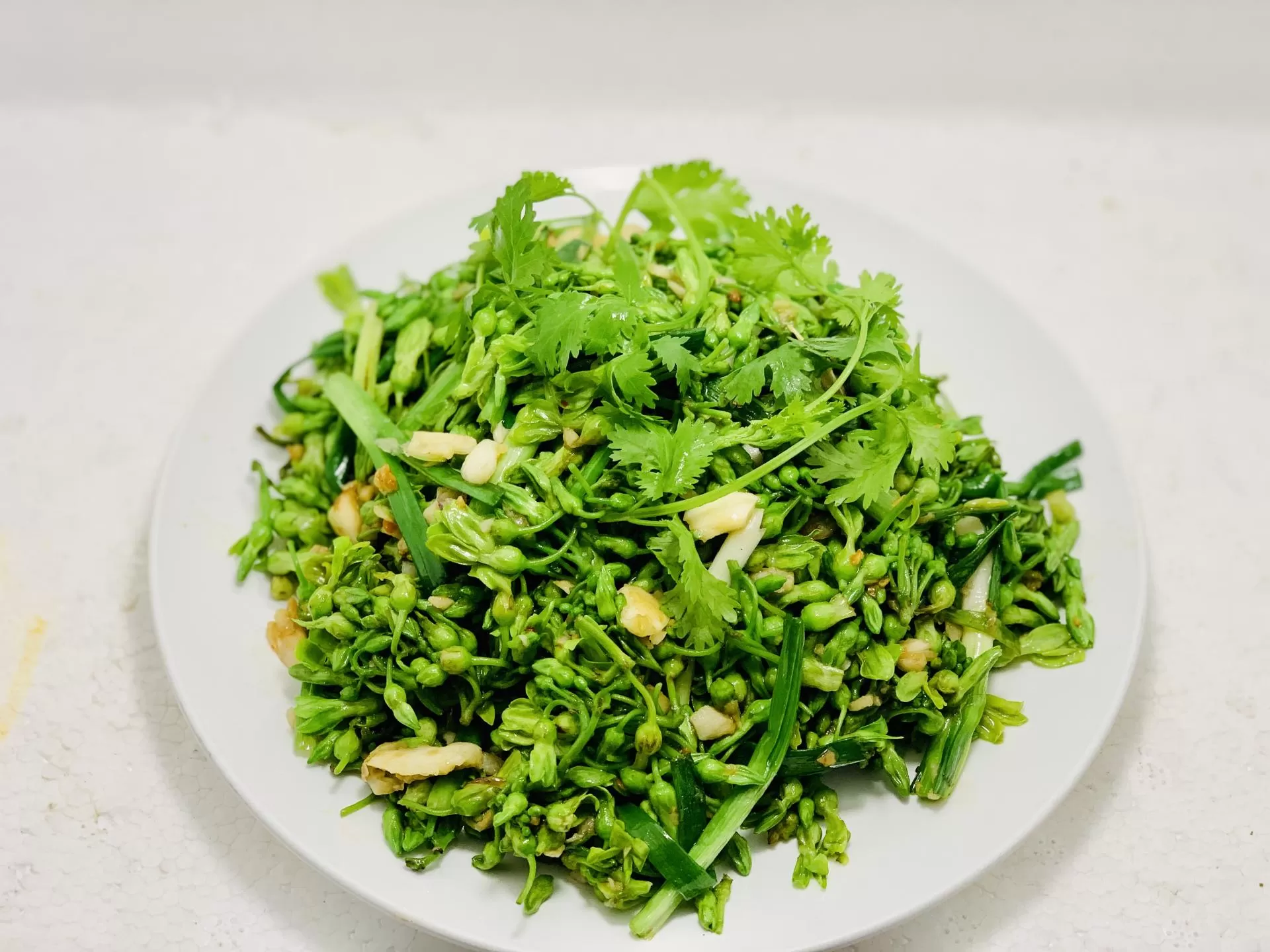 Thiên lý xào tỏi