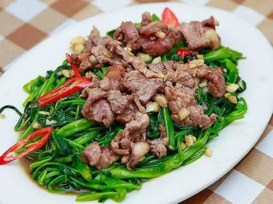 Bò xào rau muống
