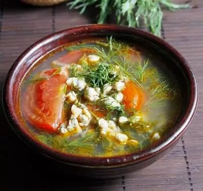 Canh hến nấu ngót